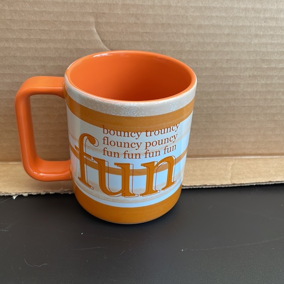 COPY - Tigger Bouncy Fun Ceramic Mug - Disney NEW - Picture 5 of 5